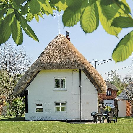 October Cottage Collingbourne Kingston Екстериор снимка