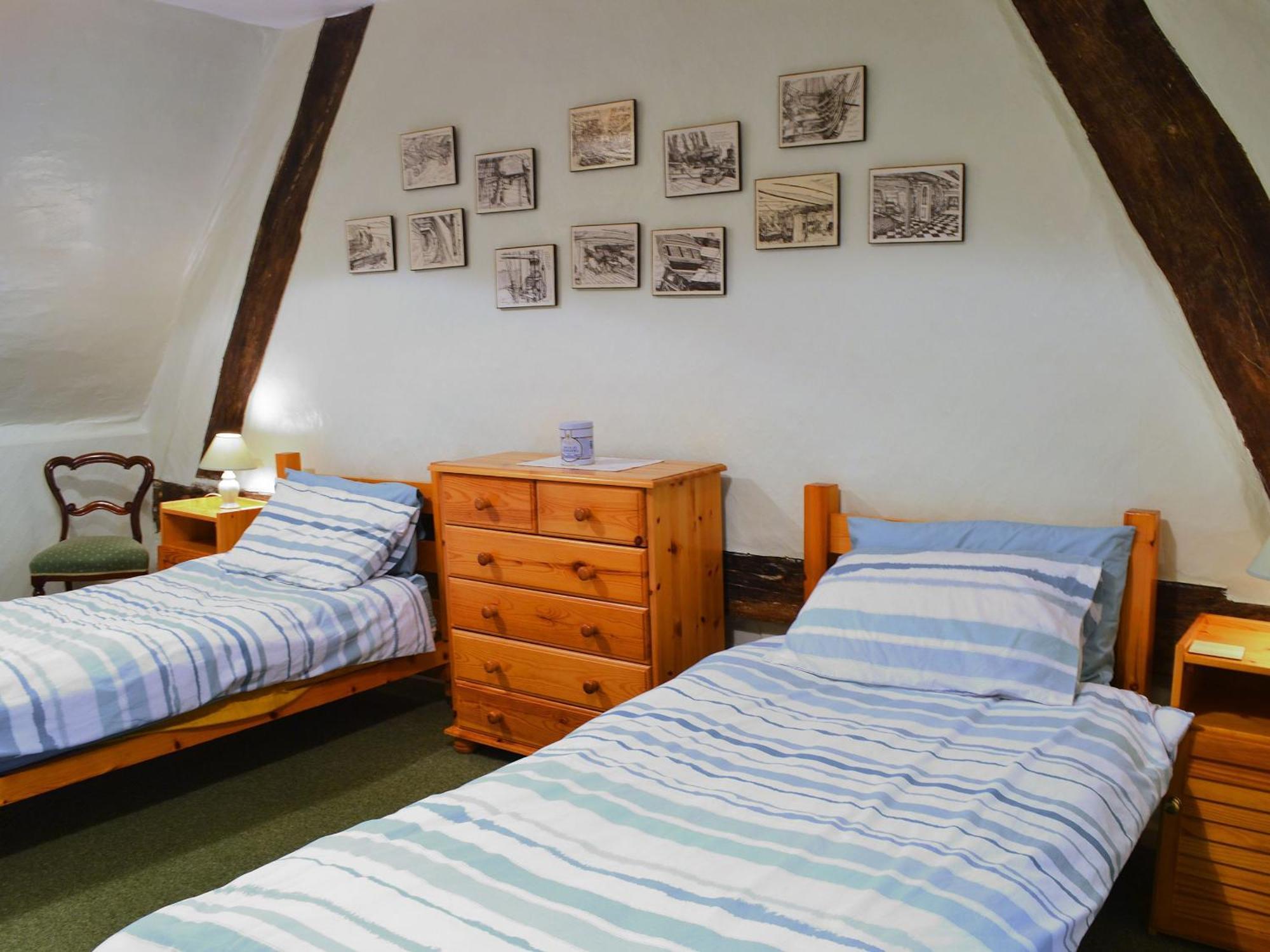 October Cottage Collingbourne Kingston Екстериор снимка